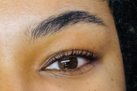 Rehaussement de cils avec teinture à Pessac - réalisé à l'institut Oeil de Nout